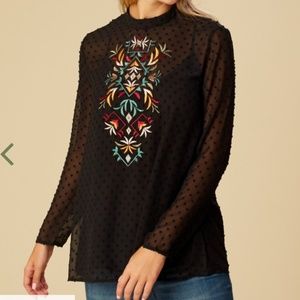 *NWT* Altar'd State Vecino Embroidered Tunic Top